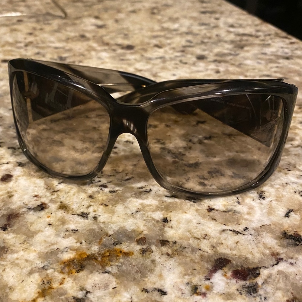 Authentic Gucci 2902/s sunglasses